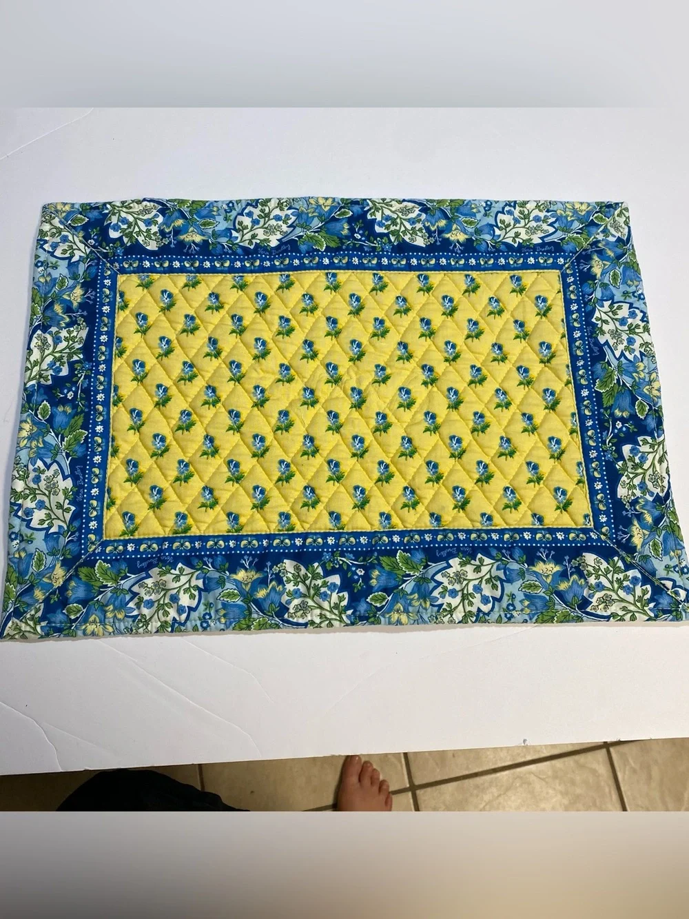 Vera Bradley Quilted Placemat Yellow Blue Pansy Floral Cottagecore Retired VTG
